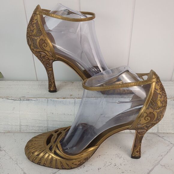 Bebe Gold Strappy Brocade Floral Sparkle Stiletto Heels Size 9.5 M Coquette - Picture 4 of 12